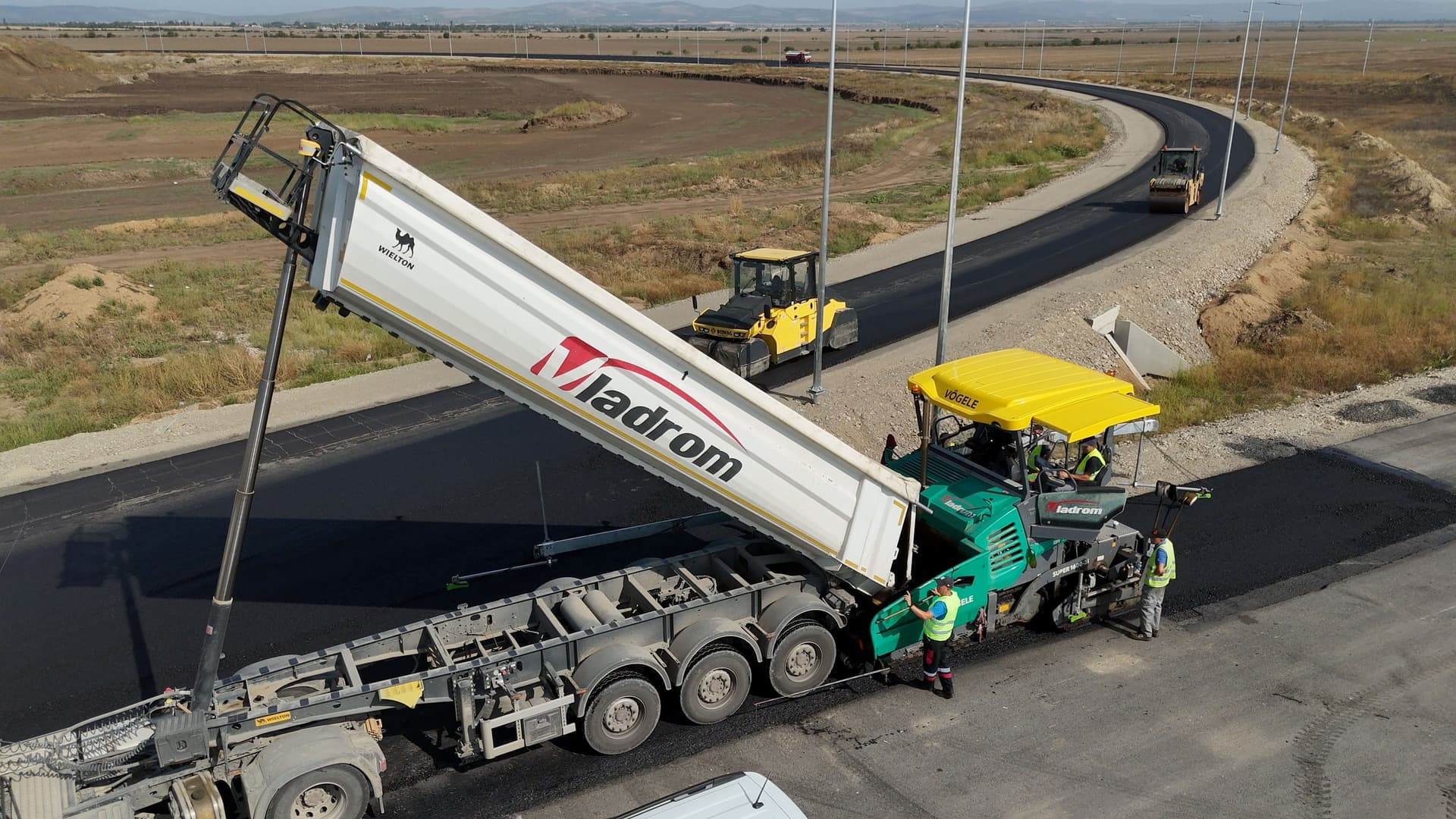 Vladrom – constructor integrat de infrastructură rutieră în România